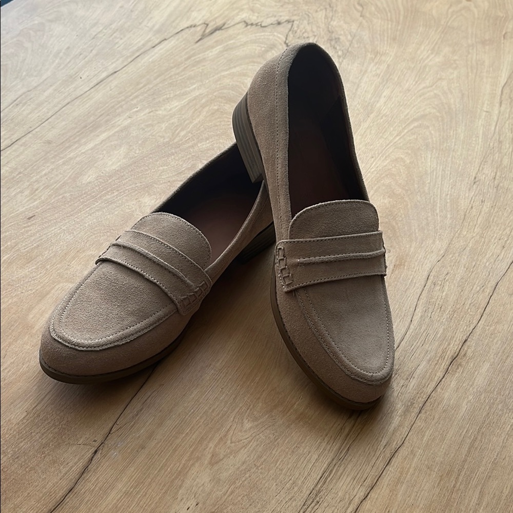 Tan Loafers for Women